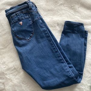 Guess Jeans curvy mid rise skinny size 29